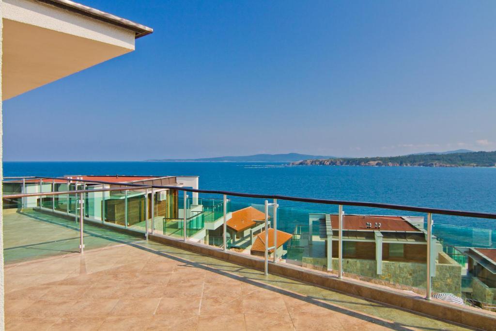 Panorama Bay Apartment Sozopol Exterior photo