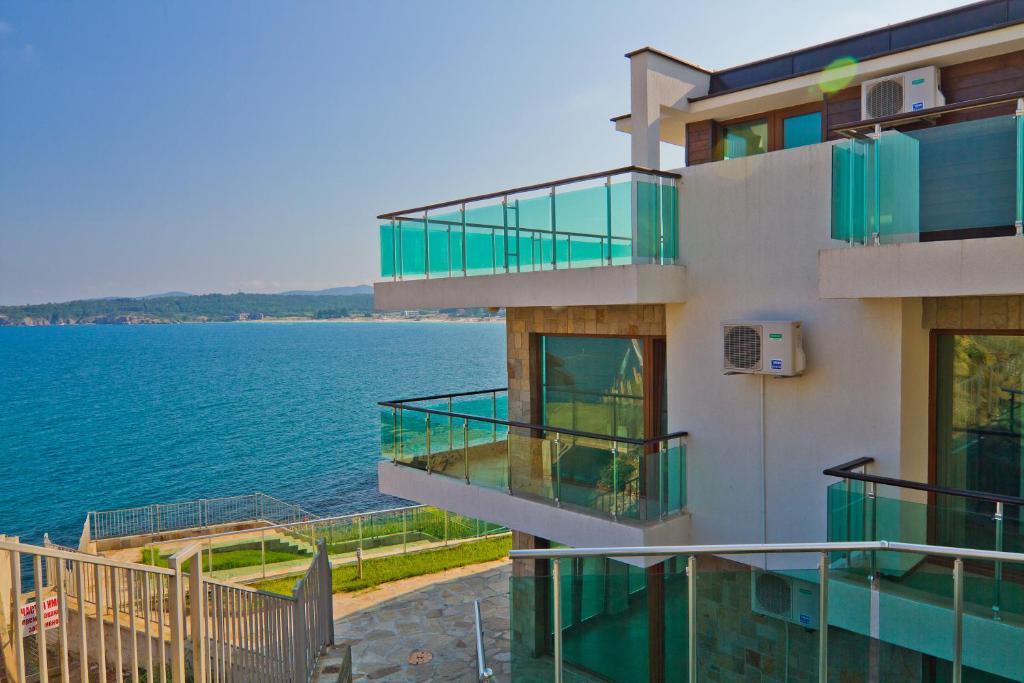 Panorama Bay Apartment Sozopol Exterior photo